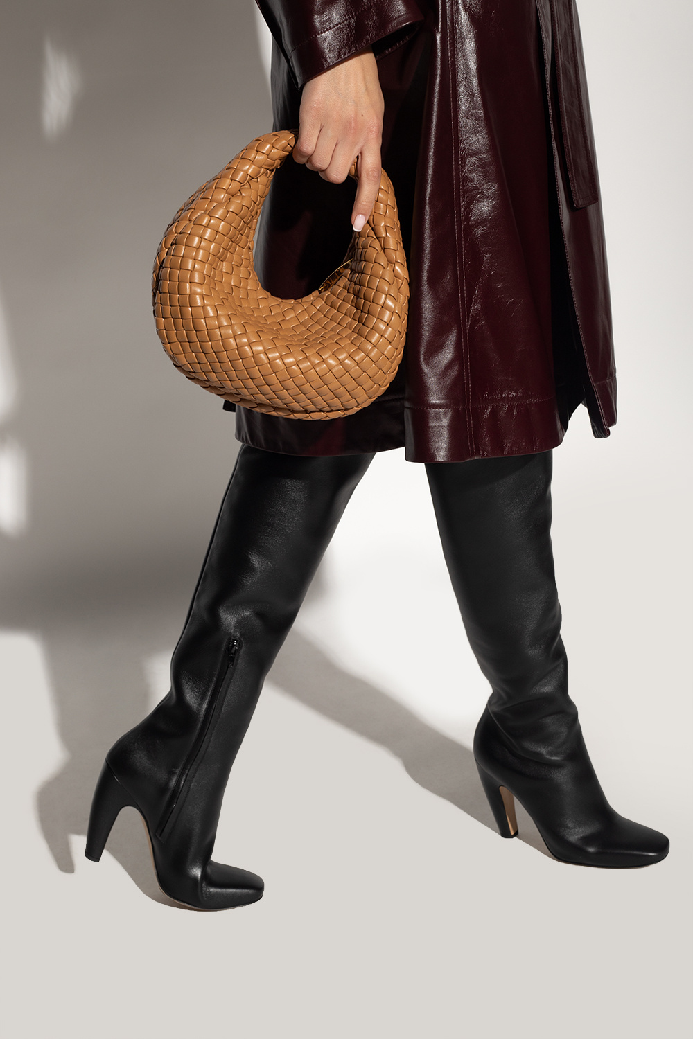 【BOTTEGA VENETA】ミニ ジョディ DARK BROWN Bottega veneta 75 ml - Brown 'Padded Jodie Mini' handbag